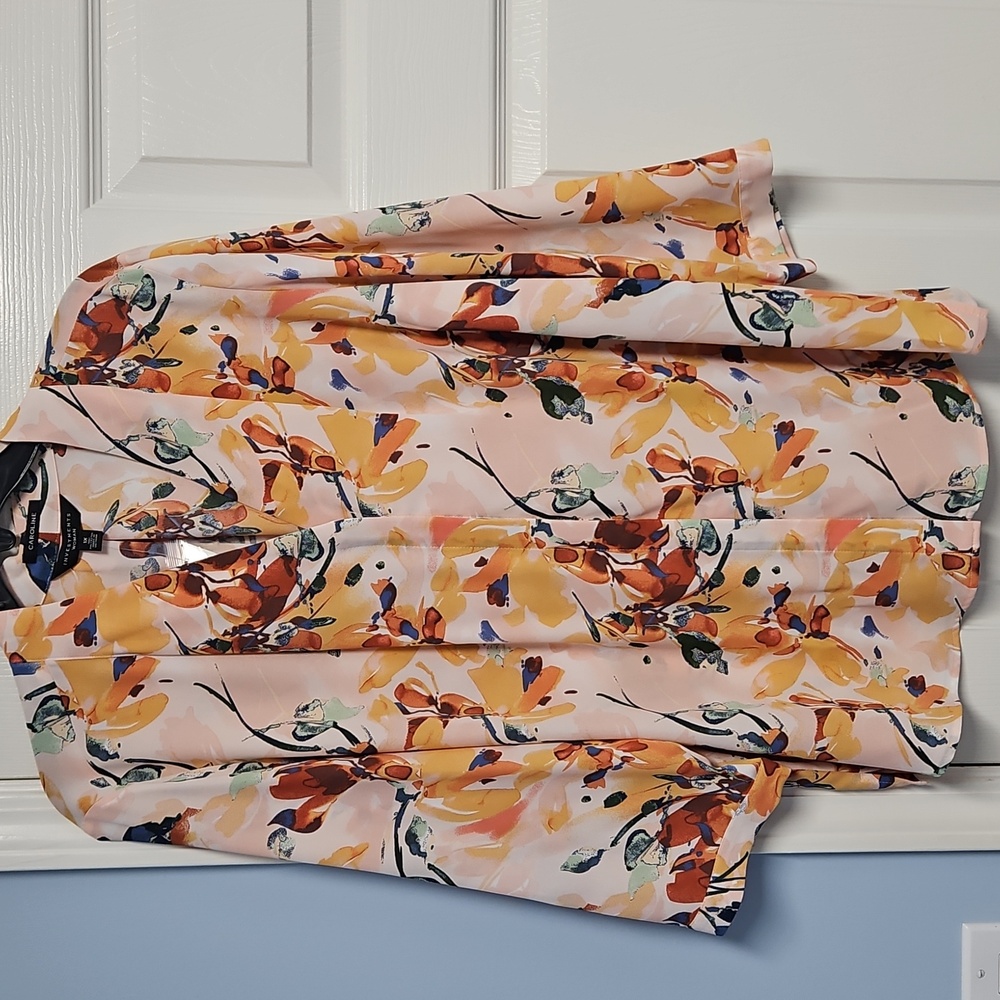 Investments 3/4‎ Sleeve Button Front V-neck Top: Peach Floral/Abstract